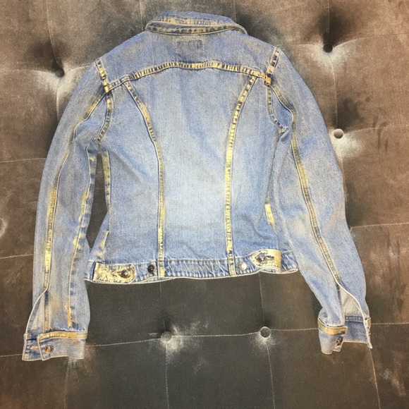 XOXO JEAN JACKET - Picture 3 of 3